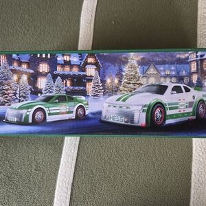 2025 Hess Green and White Toy Cars Set